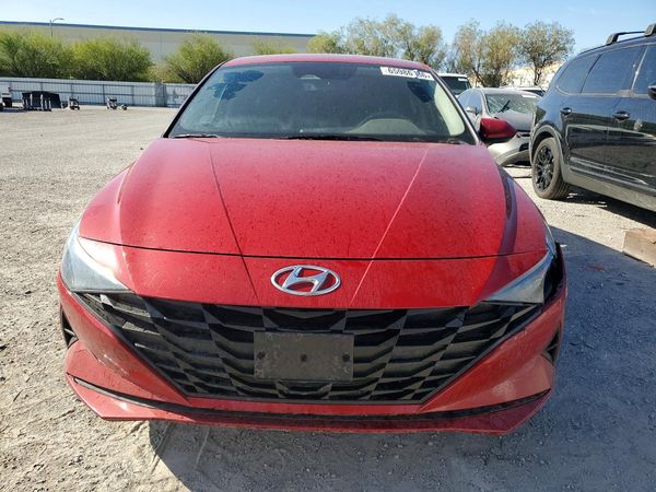 2022 HYUNDAI ELANTRA