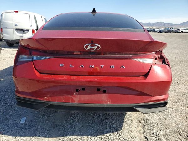 2022 HYUNDAI ELANTRA