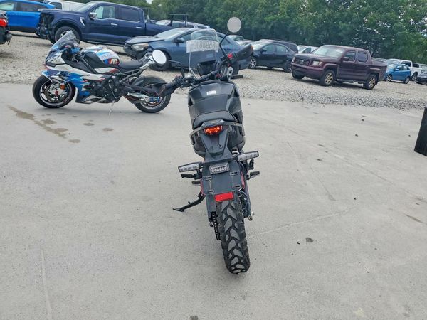 2025 KTM 390