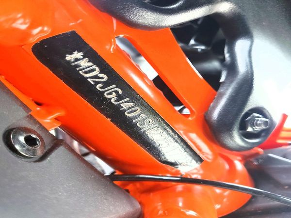2025 KTM 390