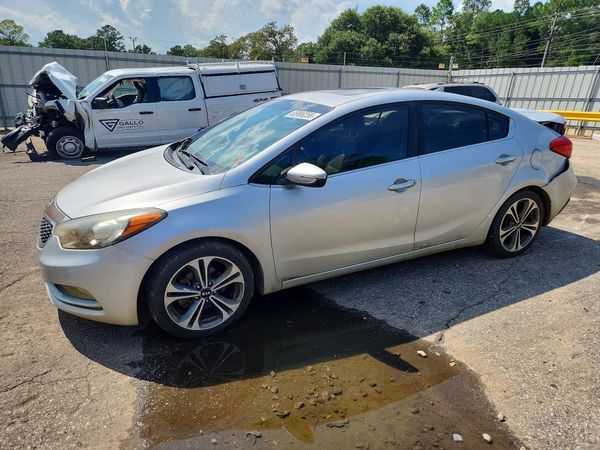 2015 KIA FORTE TOP (High)