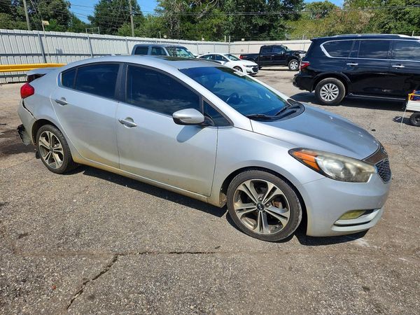 2015 KIA FORTE TOP (High)