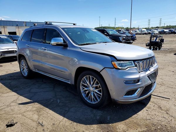 2018 JEEP GRAND CHEROKEE Summit