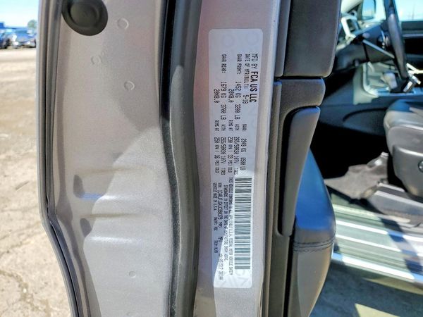 2018 JEEP GRAND CHEROKEE Summit