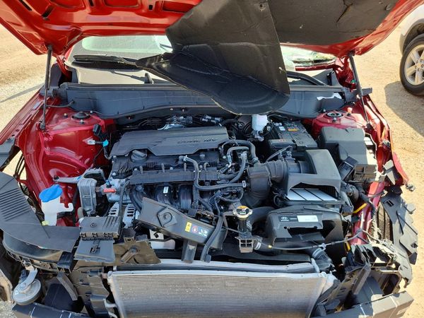 2024 HYUNDAI KONA SE — Engine bay