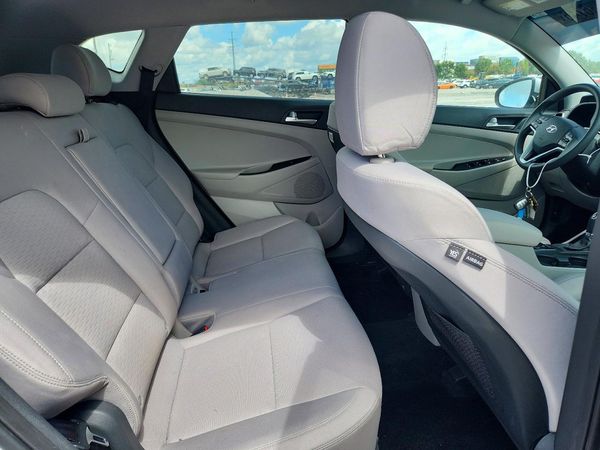 2020 HYUNDAI TUCSON