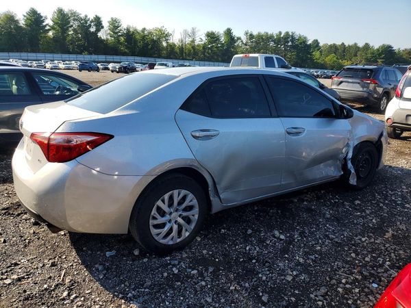 2018 TOYOTA COROLLA