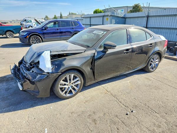 2019 LEXUS IS 300