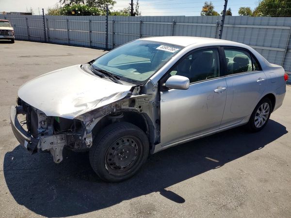 2012 TOYOTA COROLLA