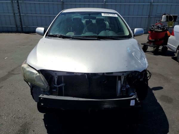 2012 TOYOTA COROLLA