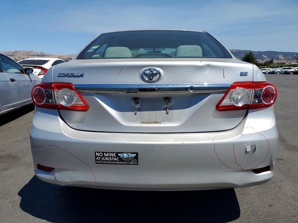 2012 TOYOTA COROLLA