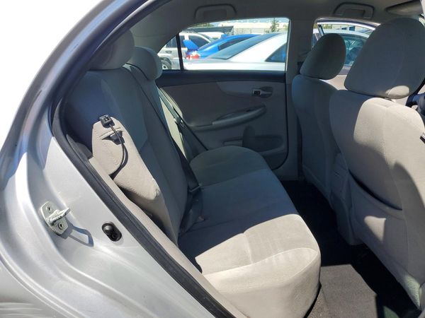2012 TOYOTA COROLLA