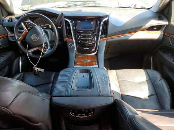 2015 CADILLAC ESCALADE Premium