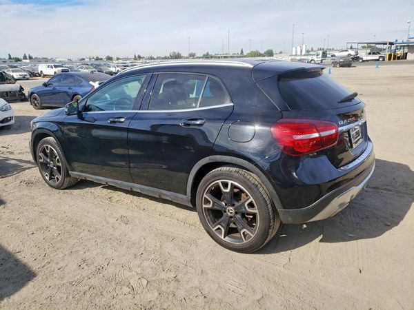 2020 MERCEDES-BENZ GLA GLA250-4M