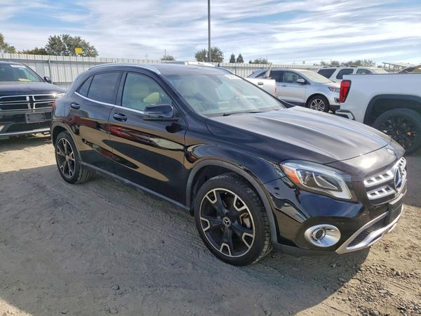 2020 MERCEDES-BENZ GLA GLA250-4M
