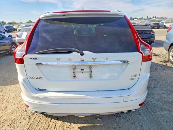 2016 VOLVO XC60