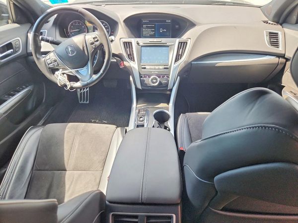 2020 ACURA TLX