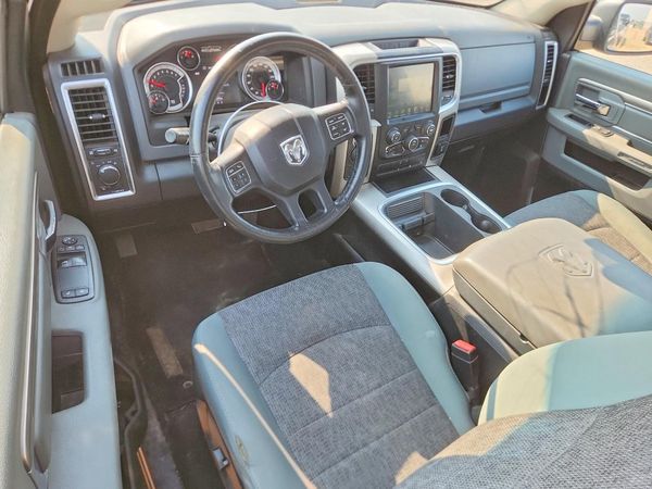 2017 RAM 1500 SLT