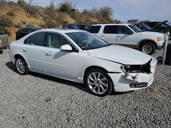 2012 VOLVO S80