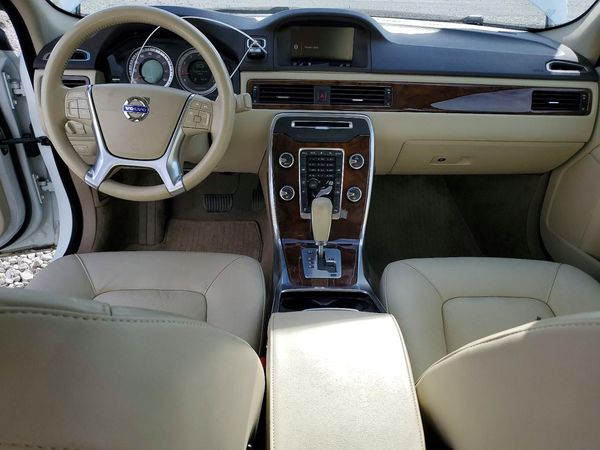 2012 VOLVO S80
