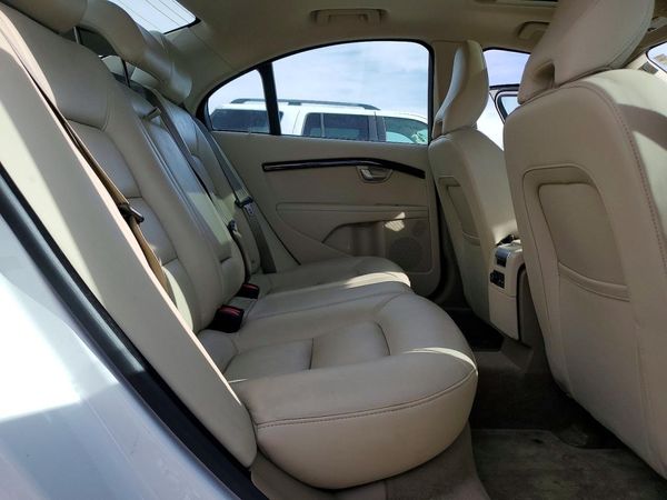 2012 VOLVO S80