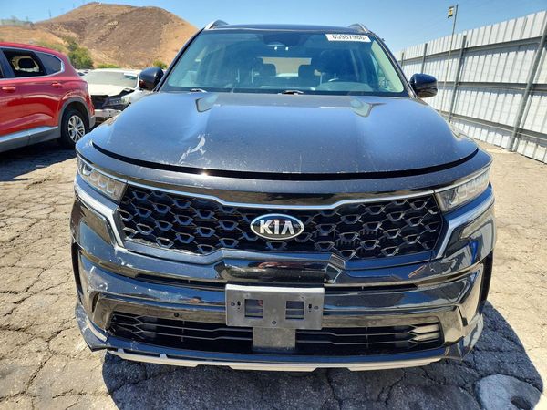 2021 KIA SORENTO