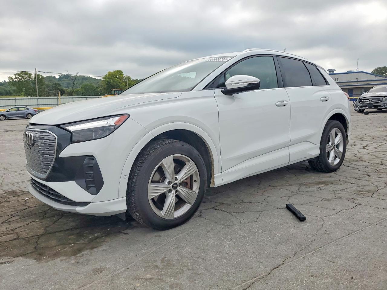 2022 AUDI Q4 E-TRON quattro Premium Plus