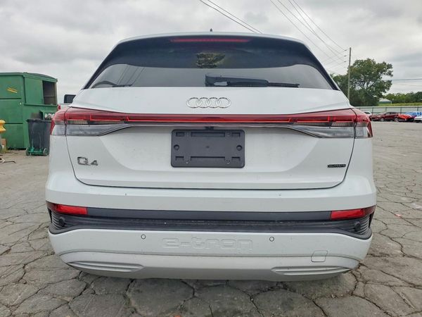 2022 AUDI Q4 E-TRON quattro Premium Plus