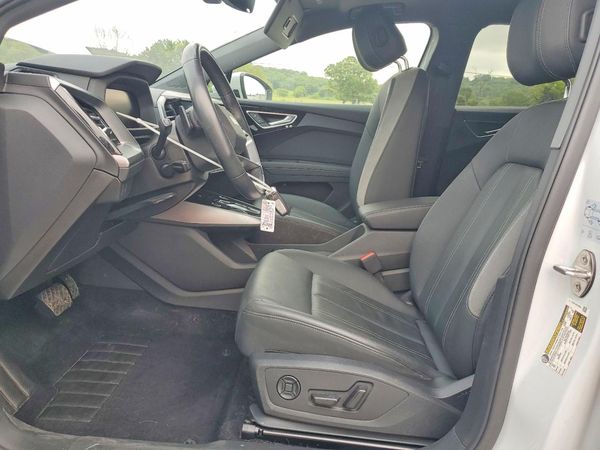 2022 AUDI Q4 E-TRON quattro Premium Plus