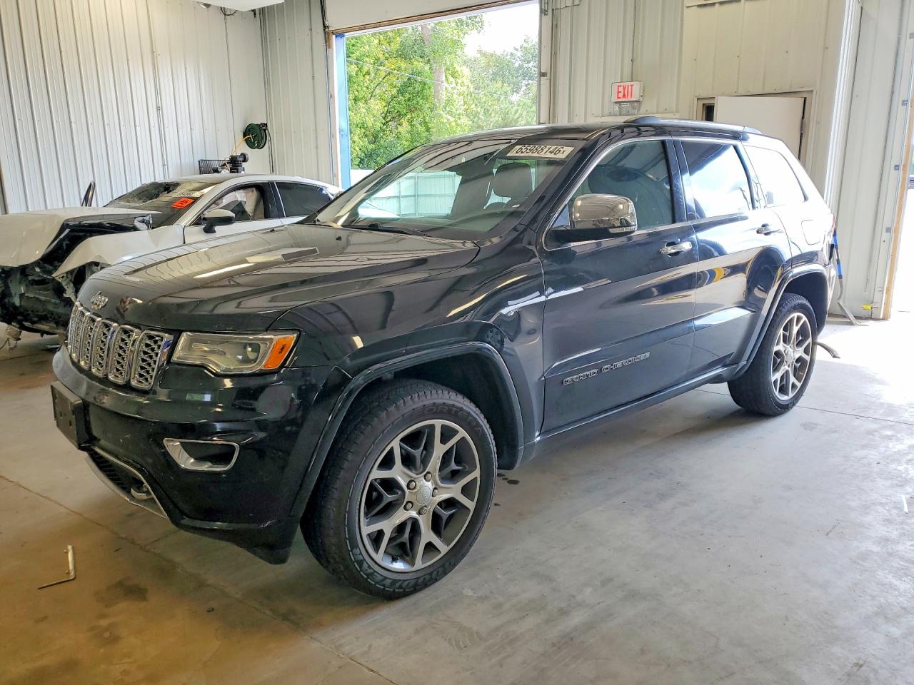 2019 JEEP GRAND CHEROKEE Overland