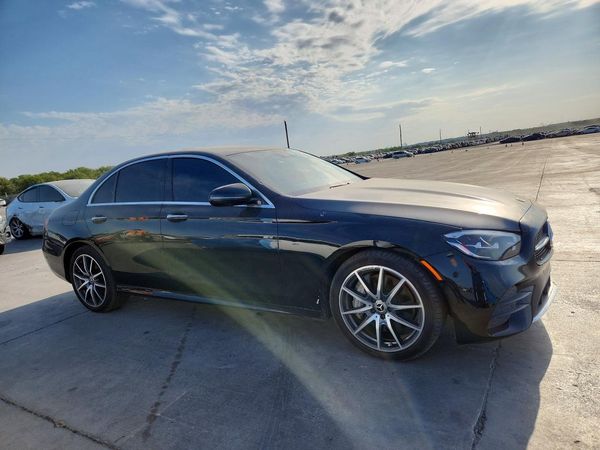2022 MERCEDES-BENZ E E350