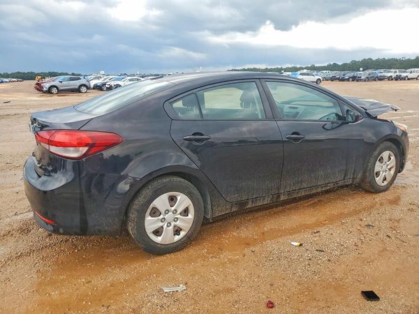 2017 KIA FORTE LX Base
