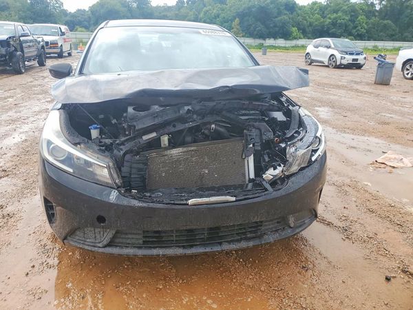 2017 KIA FORTE LX Base
