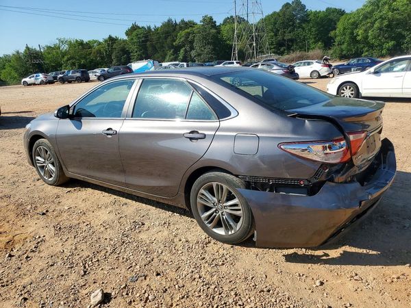 2016 TOYOTA CAMRY