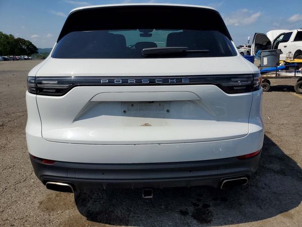 2019 PORSCHE CAYENNE S E-Hybrid
