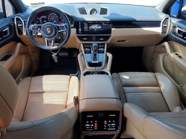 2019 PORSCHE CAYENNE S E-Hybrid