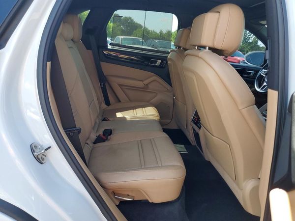 2019 PORSCHE CAYENNE S E-Hybrid