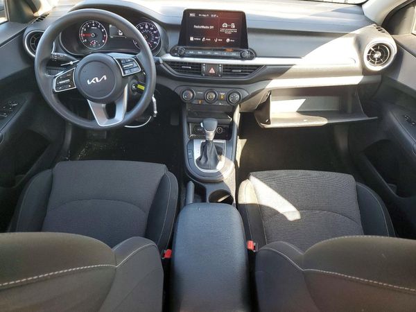 2022 KIA FORTE FE, LXS