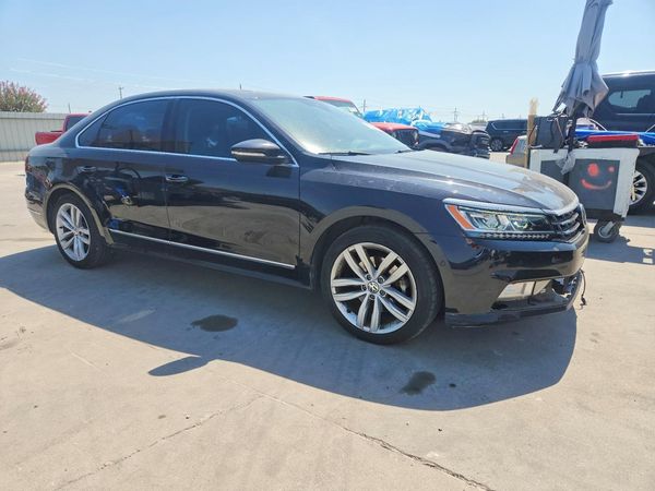 2018 VOLKSWAGEN PASSAT