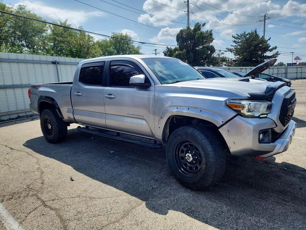 2018 TOYOTA TACOMA