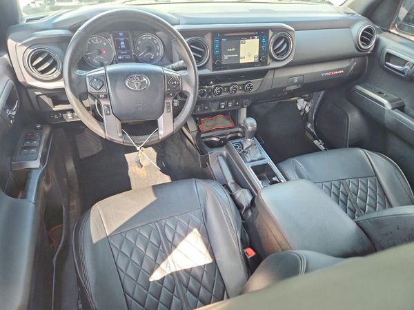 2018 TOYOTA TACOMA