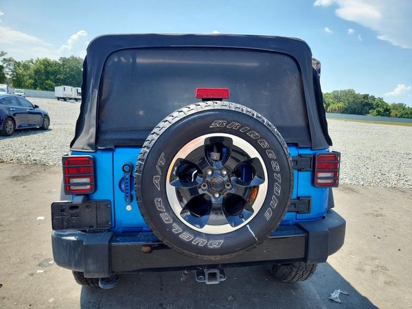 2014 JEEP WRANGLER Sahara — DIRR