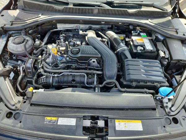 2023 VOLKSWAGEN JETTA Sport