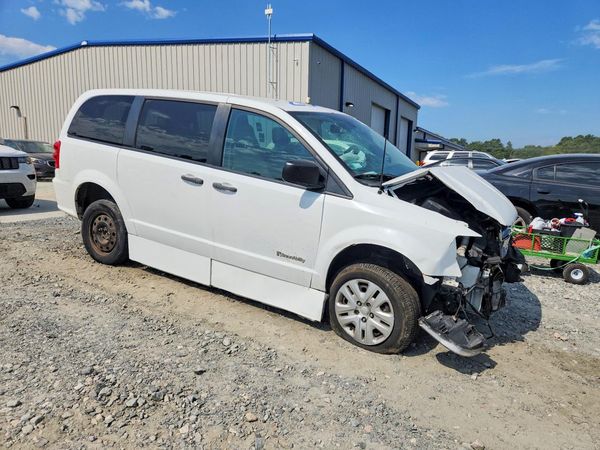 2019 DODGE GRAND CARAVAN SE
