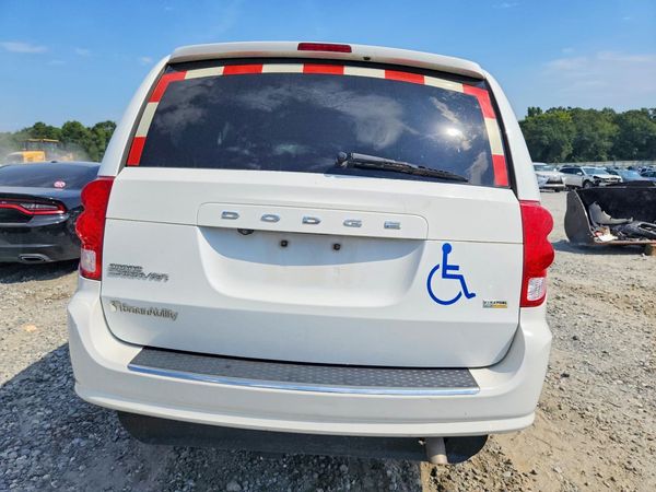2019 DODGE GRAND CARAVAN SE