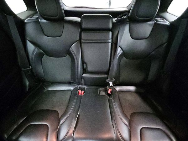 2019 JEEP CHEROKEE LATITUDE PLUS 4X4 — SUVN