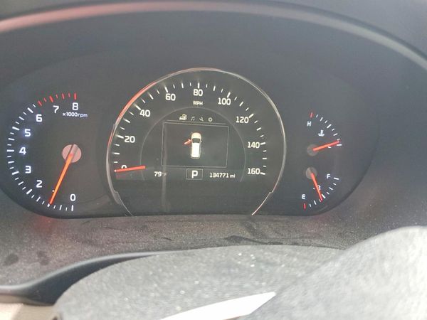 2017 KIA SORENTO L, LX