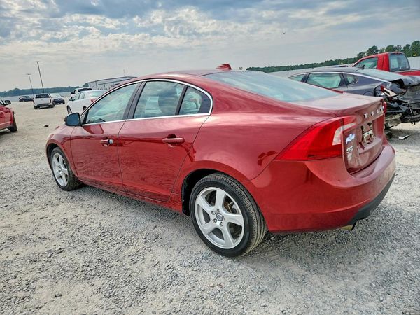 2012 VOLVO S60