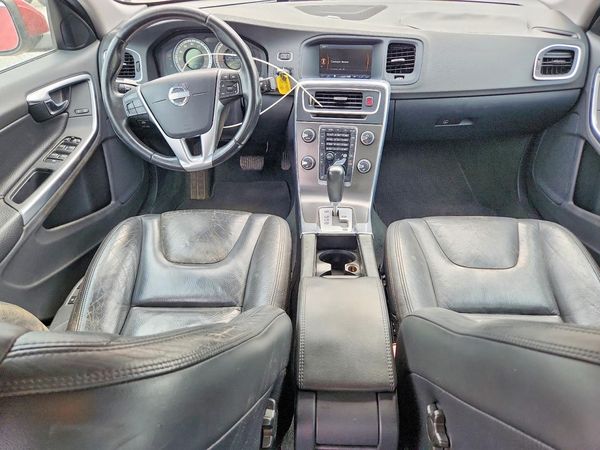 2012 VOLVO S60