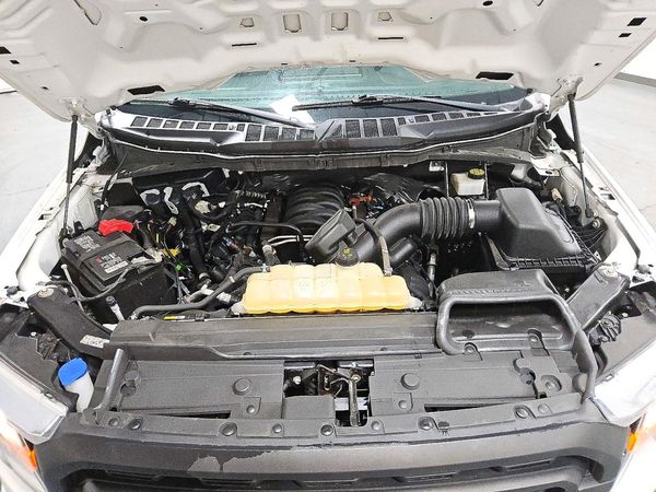 2021 FORD F150 — Engine bay